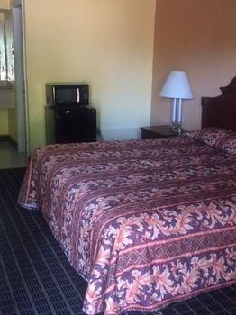 Palmetto Inn And Suites Orangeburg Kültér fotó